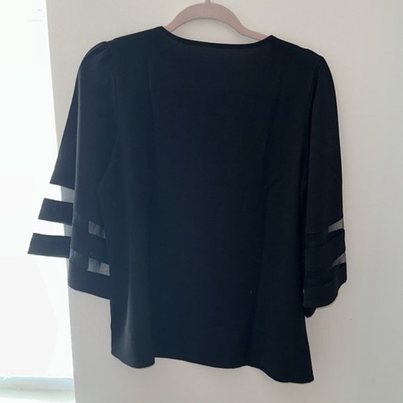 Black Blouse - Picture 8 of 10